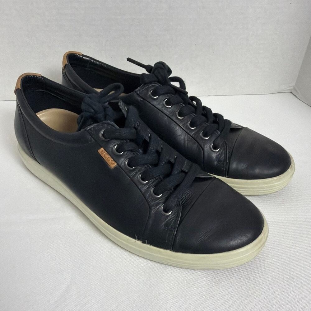 Ecco's Soft 7 Black Leather Lace-Up Casual Sneakers Womens Size 8 Comfort Shoes
